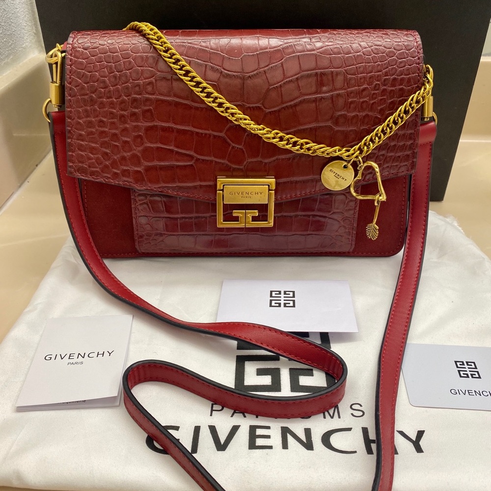 GIVENCHY GV3 CROSSBODY LARGE BAG